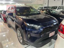 تۆیۆتا ڕاڤ 4